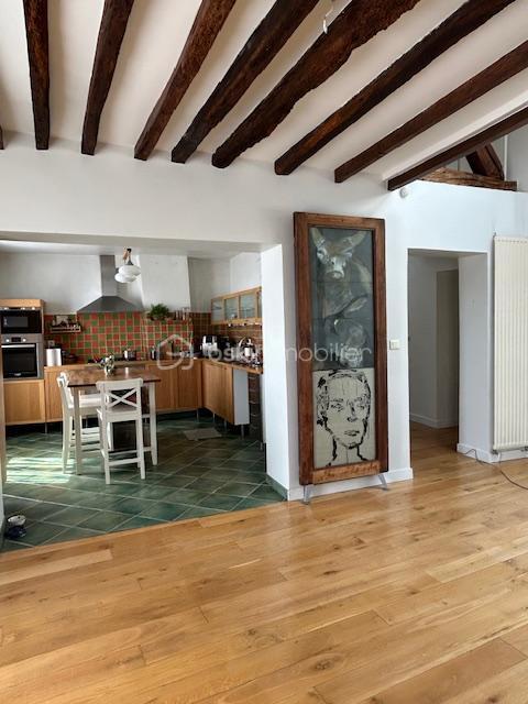 Maison - 187 m² - 9 pièces