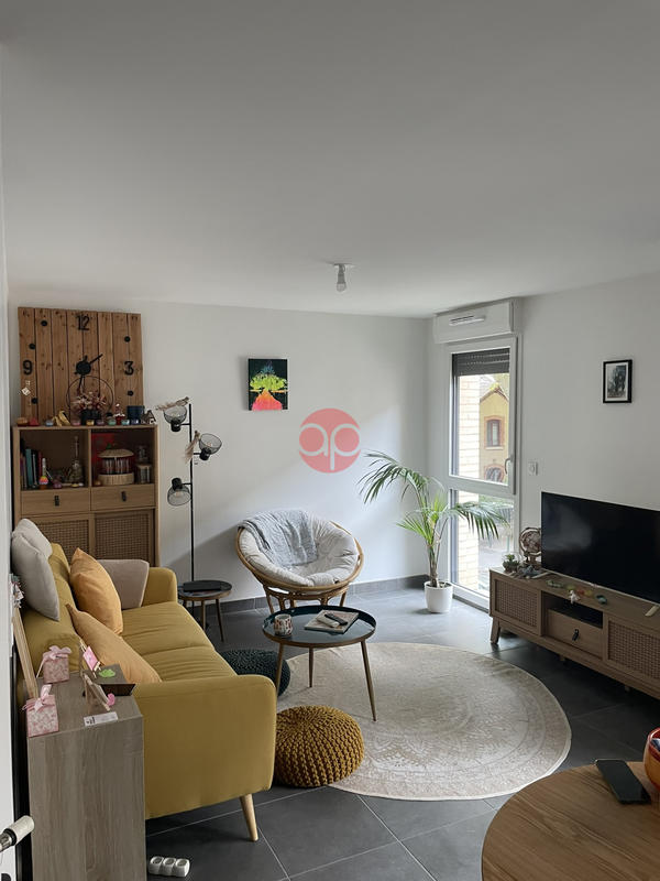 Appartement - 60 m² - 3 pièces