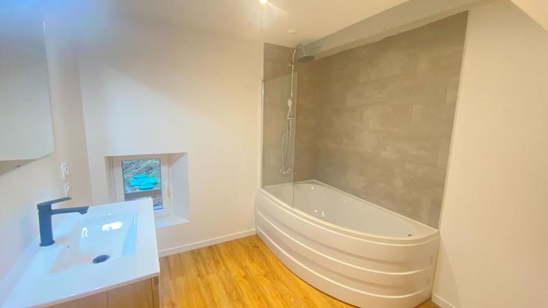 Maison - 65 m² - 3 pièces