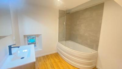 Maison - 65 m² - 3 pièces