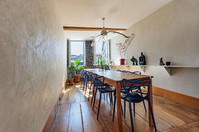 Maison - 182 m² - 9 pièces