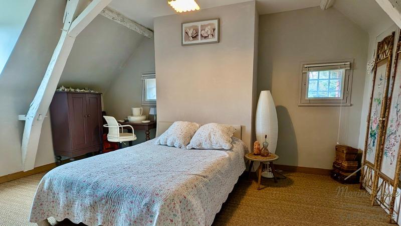 Maison - 187 m² - 7 pièces