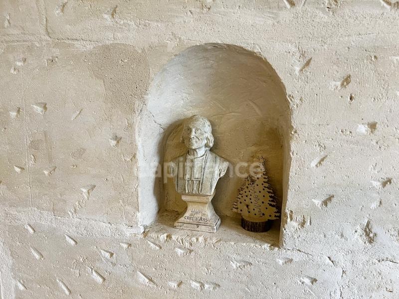 Demeure - 254 m² - 9 pièces