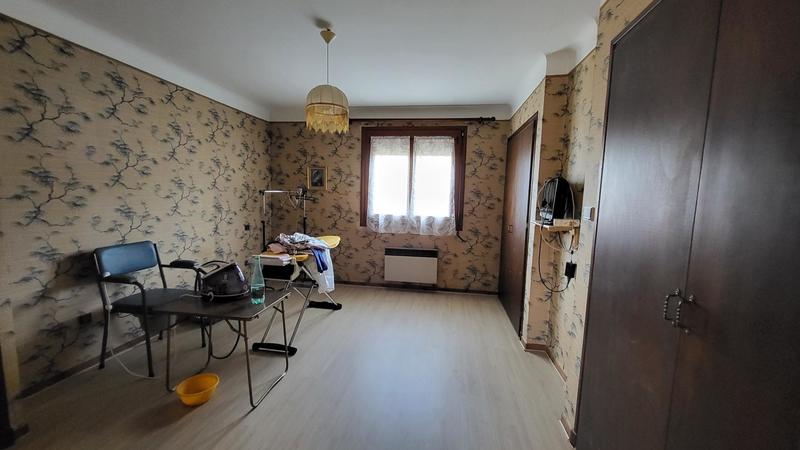 Maison - 180 m² - 7 pièces