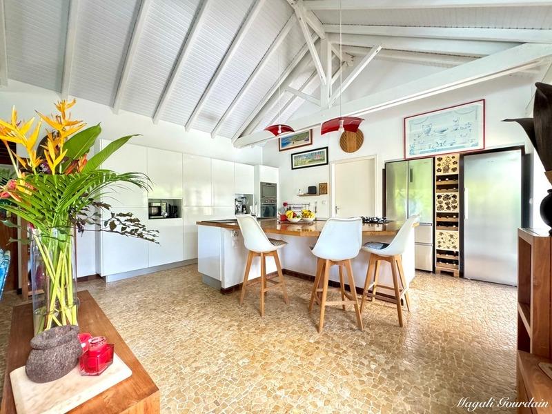 Local commercial - 540 m² - 4 pièces