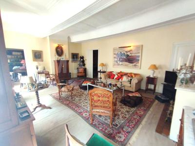 Appartement - 111 m² - 4 pièces