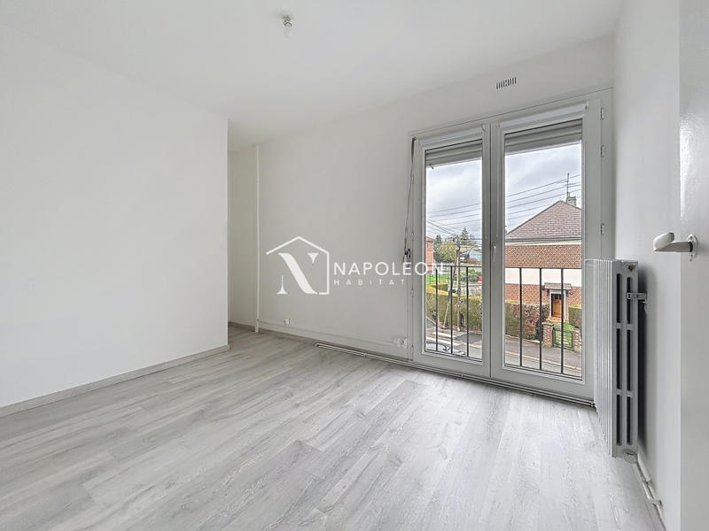Maison - 93 m² - 4 pièces
