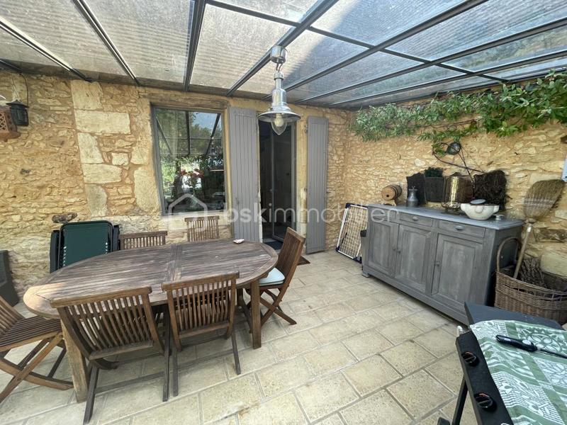 Propriété - 264 m² - 9 pièces