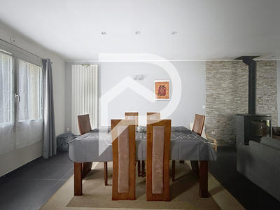 Maison - 126 m² - 6 pièces