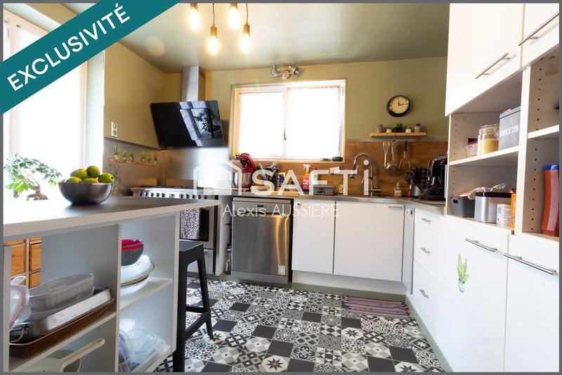 Maison - 384 m² - 12 pièces