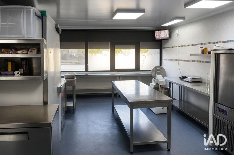 Local commercial - 180 m²