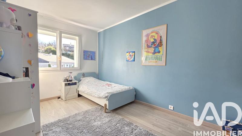Maison - 92 m² - 5 pièces