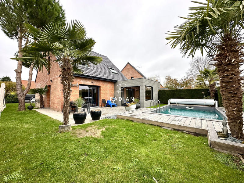 Maison - 115 m² - 5 pièces