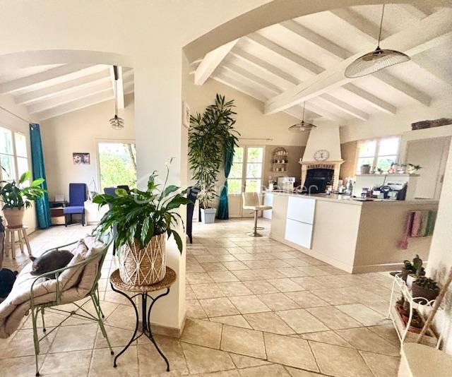 Maison d'architecte - 160 m² - 6 pièces