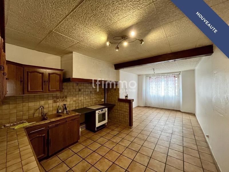 Demeure - 163 m² - 6 pièces