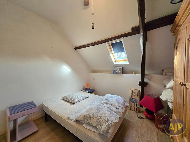 Maison - 105 m² - 6 pièces