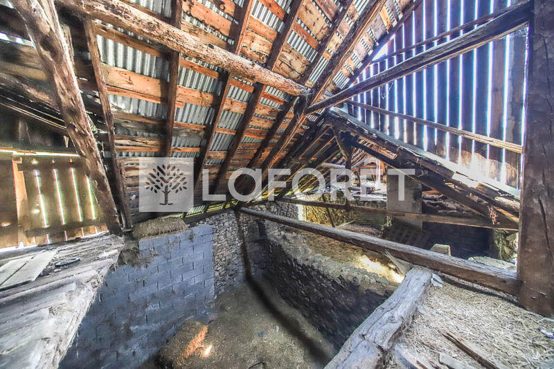 Maison - 170 m² - 2 pièces