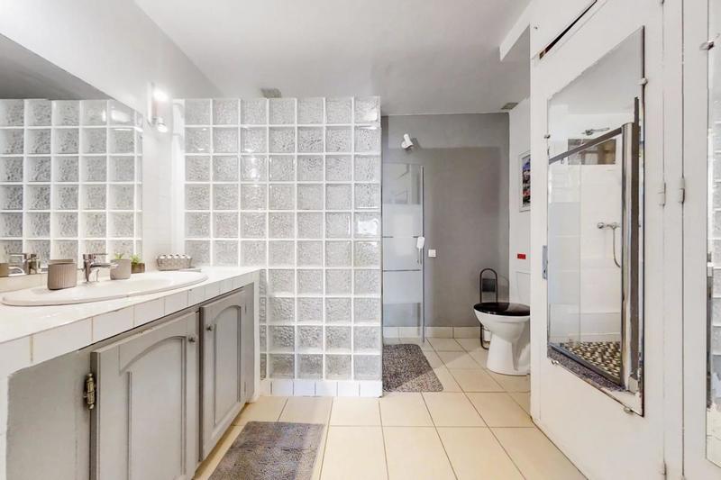 Villa - 169 m² - 5 pièces