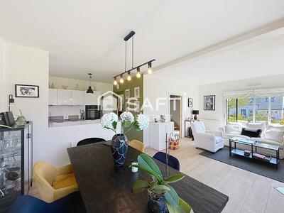 Maison - 98 m² - 5 pièces