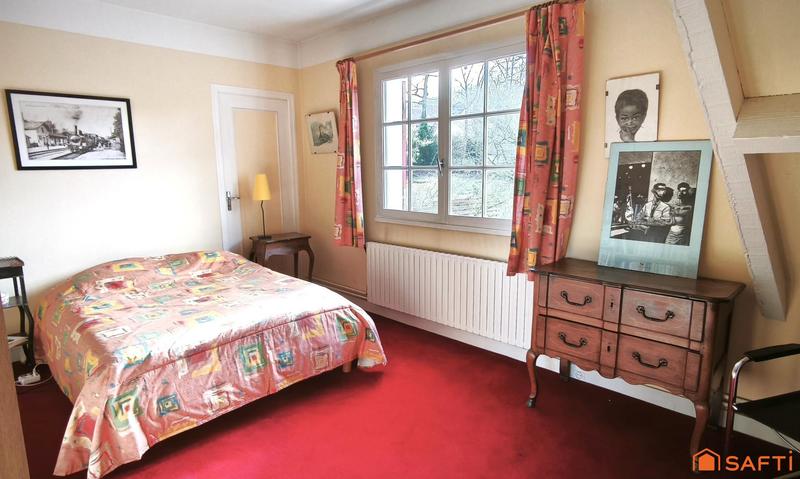 Villa - 179 m² - 9 pièces