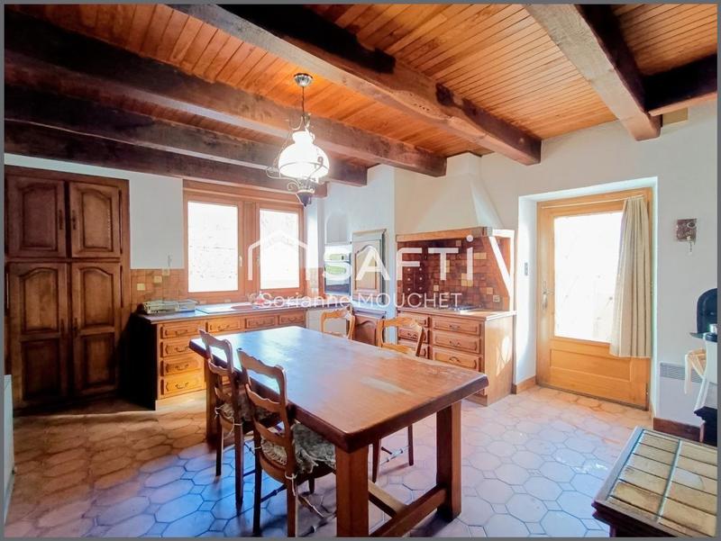 Maison - 95 m² - 4 pièces