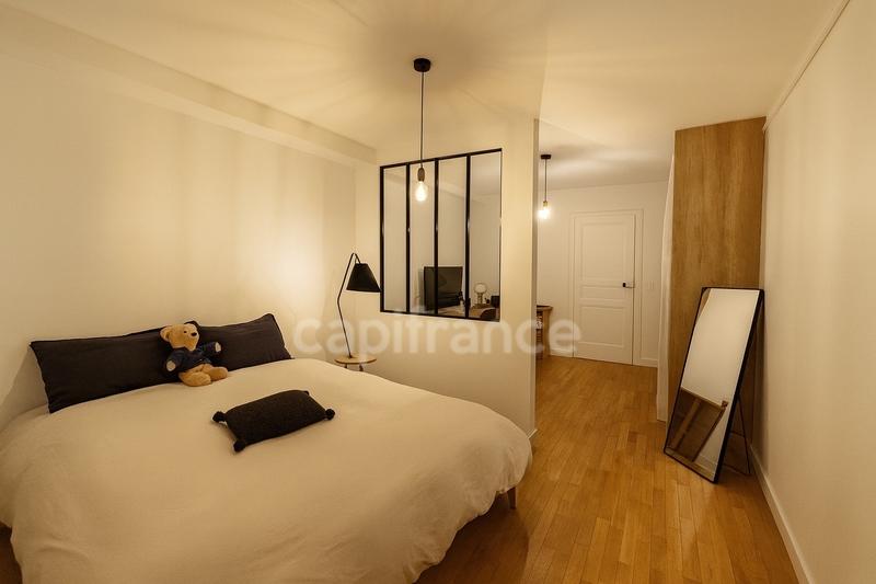 Appartement bourgeois - 250 m² - 7 pièces