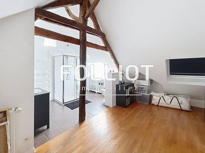 Maison - 189 m² - 6 pièces