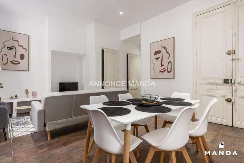 Appartement - 94 m² - 5 pièces