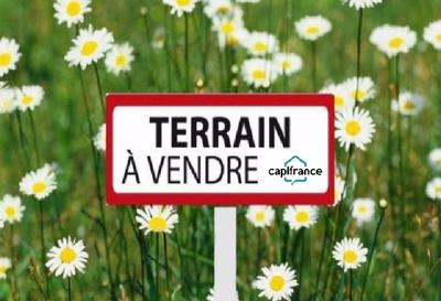 Terrain constructible - 678 m²