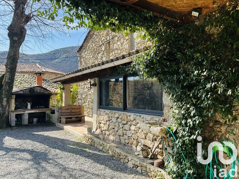 Maison de village - 110 m² - 6 pièces