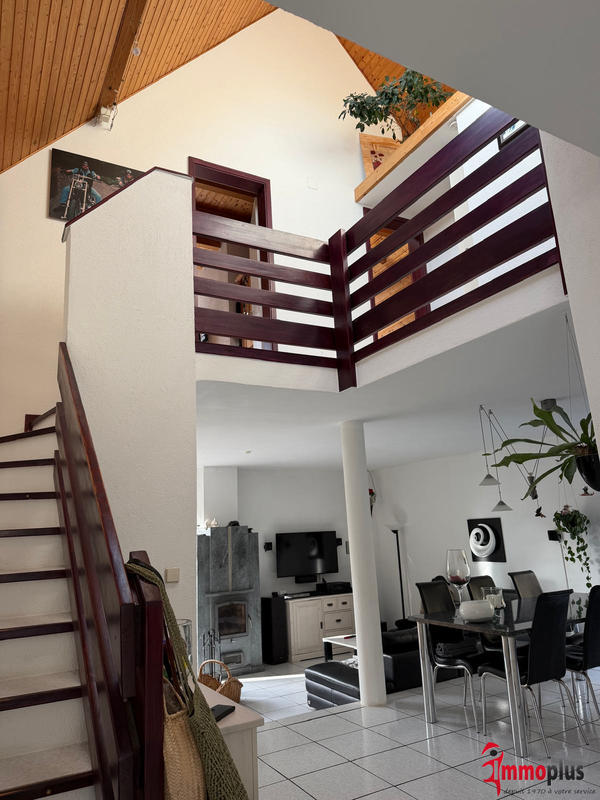 Maison - 105 m² - 5 pièces