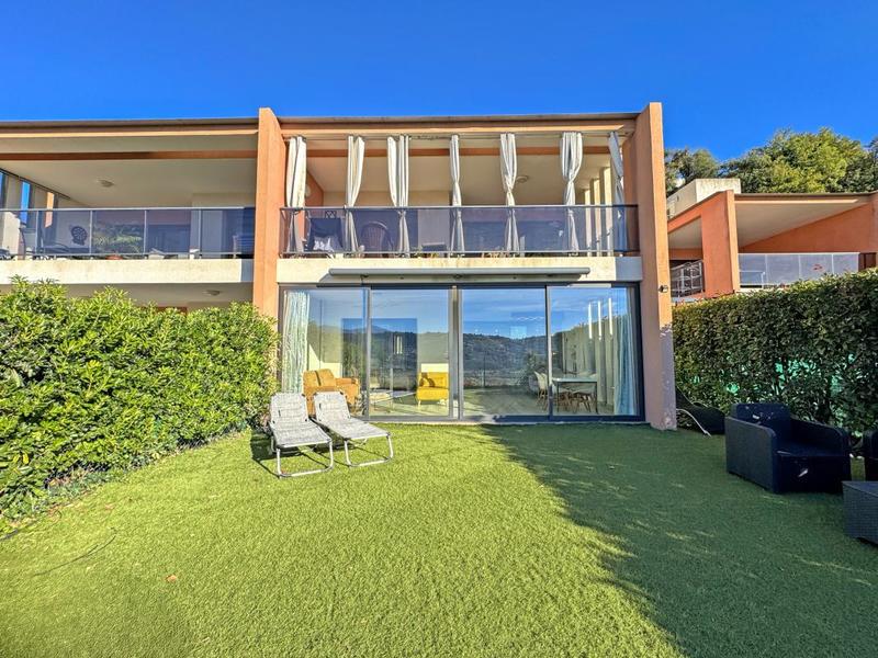 Appartement - 88 m² - 3 pièces