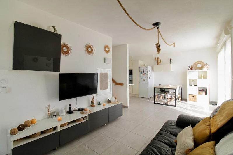 Villa - 76 m² - 4 pièces