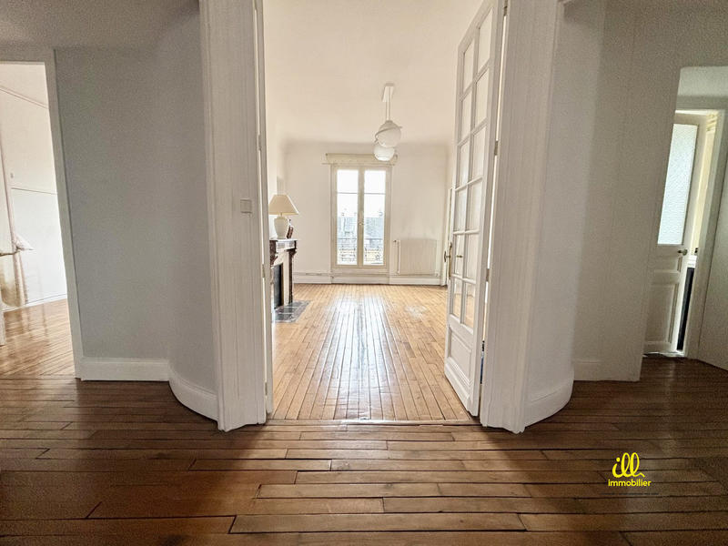 Appartement - 138 m² - 6 pièces