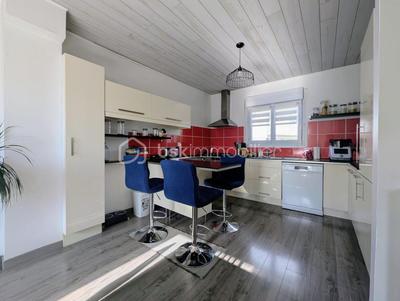 Duplex - 103 m² - 6 pièces