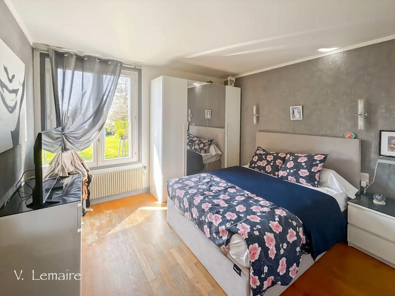 Maison - 176 m² - 6 pièces