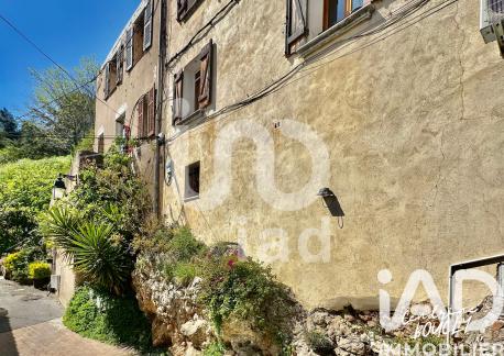 Maison de village - 85 m² - 4 pièces