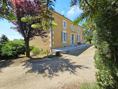 Maison - 122 m² - 6 pièces