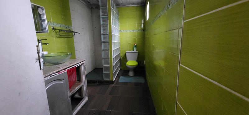 Maison - 280 m² - 10 pièces