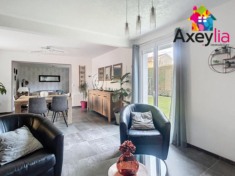 Maison - 105 m² - 5 pièces