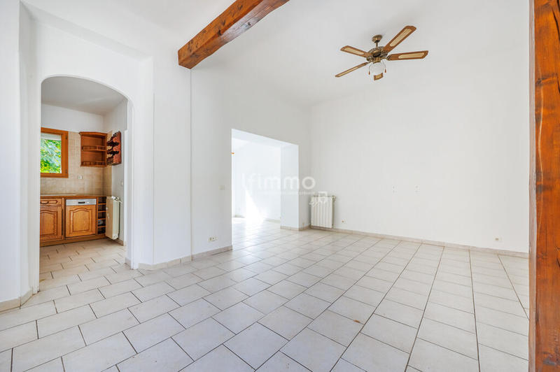 Maison - 93 m² - 5 pièces