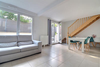 Maison - 107 m² - 4 pièces