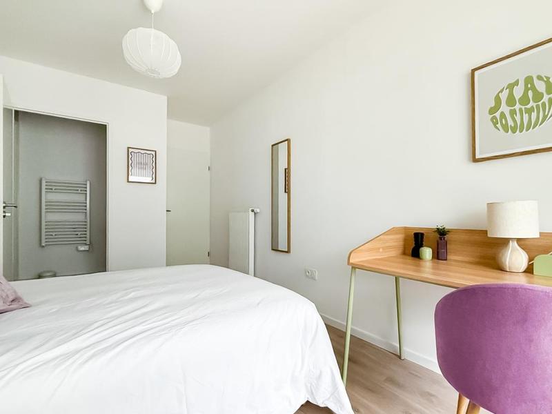 Appartement - 94 m² - 5 pièces