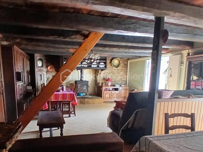 Corps de ferme - 128 m² - 5 pièces