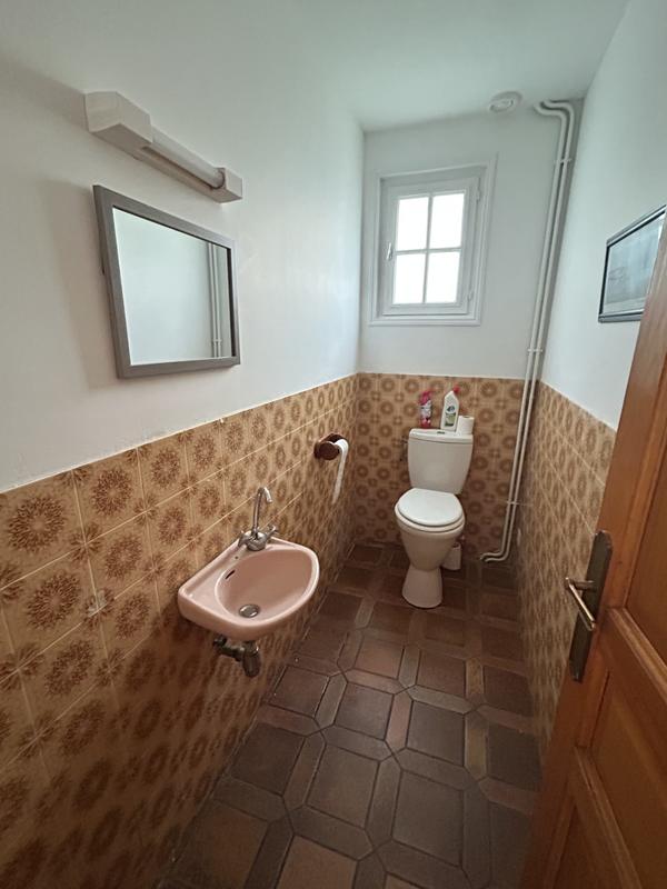 Maison traditionnelle - 168 m² - 7 pièces