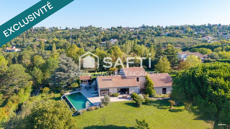 Villa - 283 m² - 7 pièces