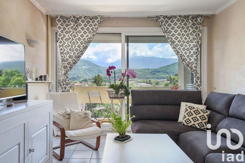 Appartement - 79 m² - 4 pièces