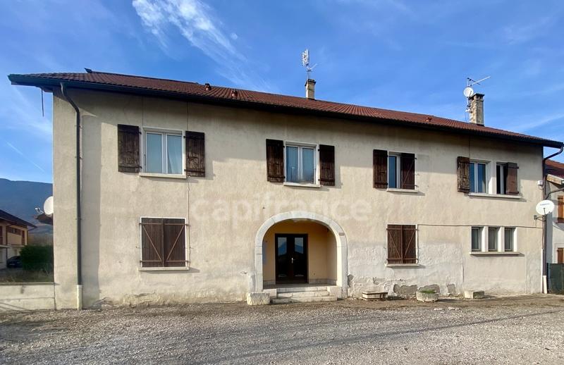 Appartement - 114 m² - 4 pièces