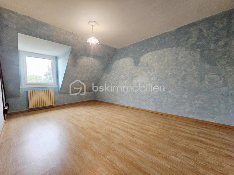 Maison traditionnelle - 140 m² - 6 pièces