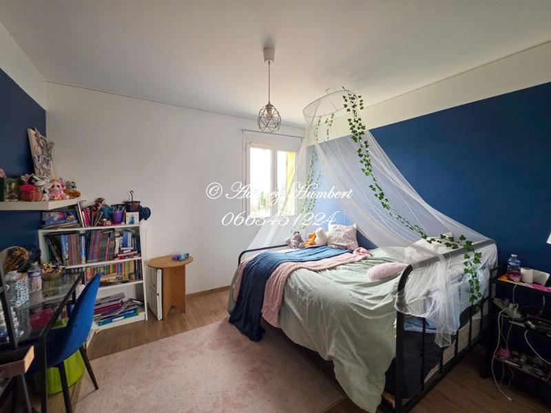 Maison - 147 m² - 6 pièces